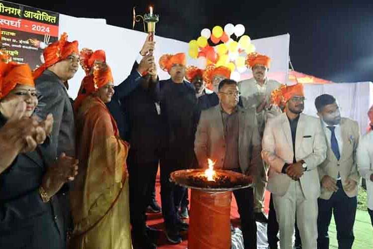 महाराष्ट्र ॲडव्होकेट्स राज्यस्तरीय लेदर बॉल क्रिकेट स्पर्धेचे उद्घाटन